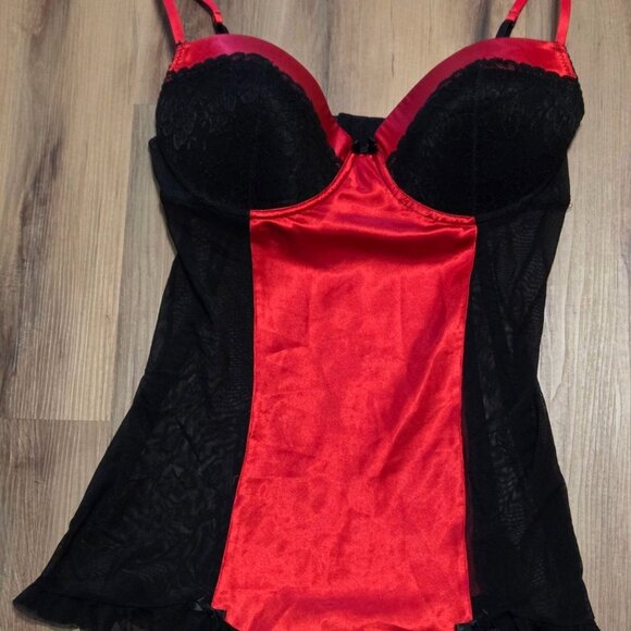 Gilligan & O'Malley Intimates Red/Black Lace Size Large Baby Doll Nighty #17730 - Picture 1 of 9
